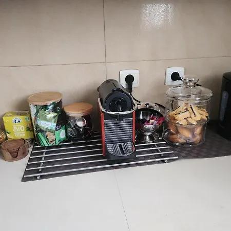 Maison Tout Confort * Ним