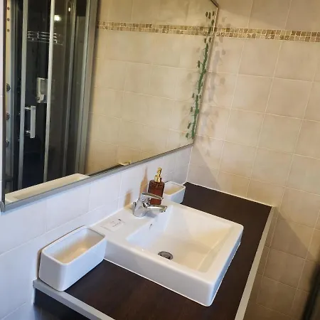 Maison Tout Confort Вилла Ним